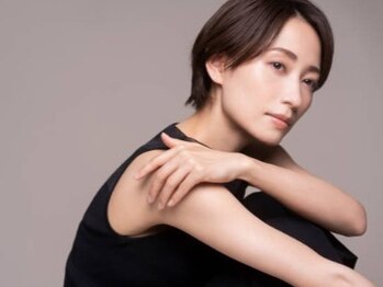 ヘアブティック ルーツアール(Hair Boutique ROOTS R)の写真/【道後のフジ近く◎】低刺激カラー×丁寧なカウンセリングで理想の仕上がりに◇