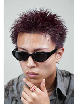 オーシャントーキョー ホワイト 原宿(OCEAN TOKYO WHITE) 赤髪スパイキーベリーショートアップバング