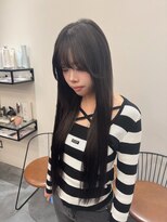 リリアーナ(LILIANA)&nbsp;シールエクステ エクステ 髪質改善 縮毛矯正 ガーリー トレンド