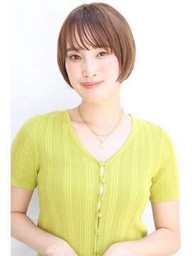 クロスオーバー(Cross Over) 襟足すっかりショートボブ