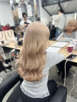 シアター 表参道青山(THEATER) ホワイトベージュ