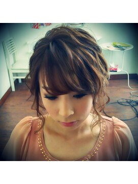 バーニッシュ(VARNISH) ゆるふわアップ