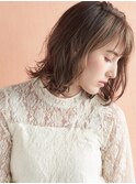 外国人風外ハネナチュラルボブ