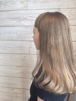 ベルクープス 天王寺店(Belle Coupes) 【Bellecoupes】垣谷千佳 ダブルカラー ミルクティーベージュ