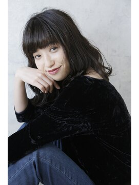 ガーランドウメダ(Garland umeda) 鎖骨ボブ×ダークグレー