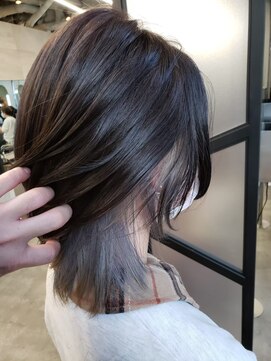 ラフランクリー(la frankly) 20代30代/イヤリングカラー/ミニボブ/マッシュボブ