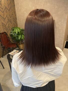 トッカ 河原町店(tocca) ☆大人女子の艶レッドブラウン☆