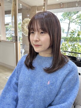 アミュー(amiu) やわらかくなるナチュラルなレイヤースタイル