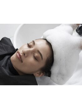 【池袋/目白】話題のマイクロバブル【marbb】導入＊髪質改善Tｒとの相性が抜群◎髪本来の美しさに導く◇