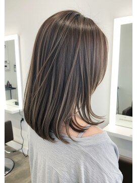 エル 新小岩(elu) 美髪/ワイドバング/レイヤーカット/くすみベージュ/新小岩駅