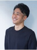 メンズカット＿ツーブロックで好感度UP＿メンズカット、白髪染め