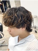 渋谷波巻きスパイラルパーマシャドウパーマメンズボブウルフ