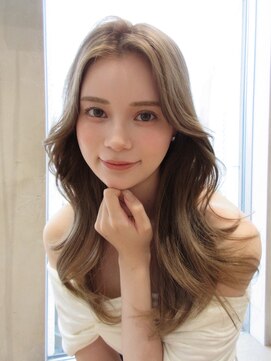 アフロート ルヴア(AFLOAT RUVUA) 彩*レイヤーカットで決まる簡単ヘアスタイル/20代韓国顔周り