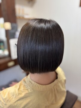 アティックヘアー(attic hair) 大人丸みボブ