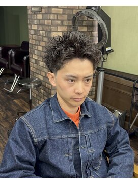 スパイキーショート