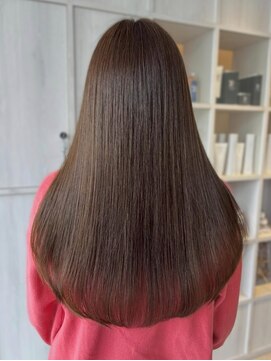 ラレヴ(Le Reve) ブラウンカラー 透明感カラー ロング 髪質改善 艶髪 30代 20代