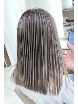 アッシュ 大宮店(Ash) ミルクティーハイライトバレイヤージュ