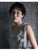 マイルス(MILES) 個性派ショートスタイル