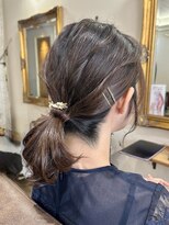 ヘアーアンドカラー プラーチェ(hair&color Plaatje)&nbsp;パールピンのこなれローポニーアレンジ