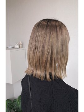 ブランシュ(Branche) ハイトーン　ベージュ