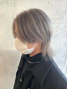 アドール(ADOR) [MIHO*ADOR] マッシュウルフ / ハイトーン / パールホワイト