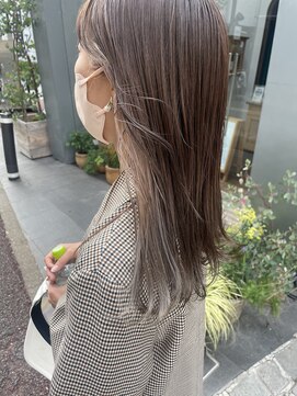 デイジー(Daisy) 天神 大名 インナーカラー ベージュ