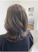 シークレットハイライトオリーブグレージュ