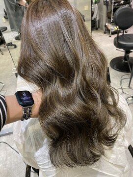 アンダーバーホワイト(_WHITE) 韓国ヘア オリーブベージュ