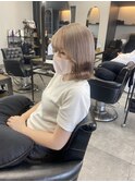 ミルクティーベージュ