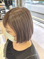 レッド(ReD)&nbsp;ミルクティー　グレージュ　白髪ぼかし　脱白髪染め　ハイライト