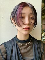 メイカ(MEIKA)&nbsp;【 ハンサムショート × デザインインナーカラー 】浅野美紀