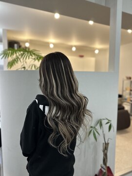 フロレゾンヘアデザインエクステ(floraison hair design exte) ハイライト× プルエクステ特色