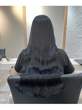 ブレンド 渋谷(BLend) 縮毛矯正.レイヤーカット.ブルーブラック.髪質改善. ヘアカラー