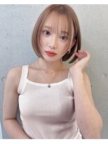 ソヨン 栄2号店(SOYON)&nbsp;大人/小顔/レイヤーカット/シースルーバング/黒髪/ネビージュ