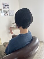 ラムーア(Rahm.) ショートボブ