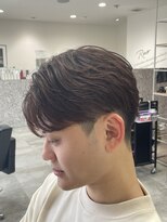 レボ(Revo)&nbsp;今流行りはこれ！フェザーショート