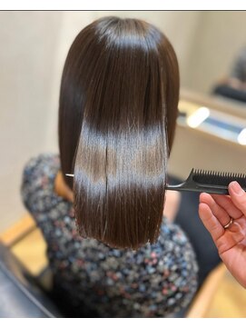 ナンバー 大分中央町店(N°) 【MIKOTO】@mikoto_newi　「髪質改善」 艶髪ストレート＊