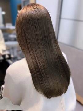 ベガ ヘアーズ ストーリー(VEGA hair's story) 髪質改善トリートメントでつくるうる艶ショコラグレージュ