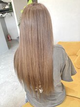 【広がり・うねりを抑える】扱いやすいさらツヤ髪で毎日のスタイリングが楽しく♪