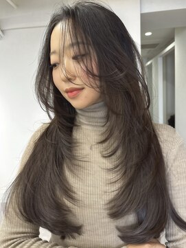 バベル アット フルリール 甲子園口(BABEL at fleurir) 重ためレイヤーカット/グレージュ/バタフライレイヤー