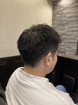 刈り上げショートスタイル