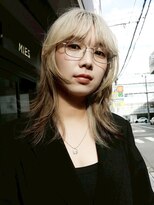 ミース(MIES)&nbsp;ハッシュカット/デザインカラー/ブリーチ/なんば／担当者平井