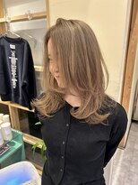 コレ(CoRE)&nbsp;柔らかくブリーチでつくる☆ハニーベージュレイヤー