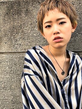 ヘアーウーノイルヴェント(HAIR UNO ilvento) ハイトーンショート