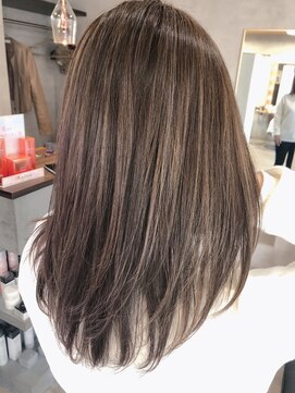 リエンス(RIENS) 【RIENS】ミディアムレイヤー×木村康二