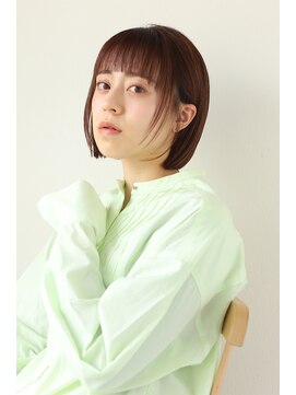 エクリ 麻布十番(equri) ナチュラルストレートボブ/30代40代50代/ぱっつん前髪