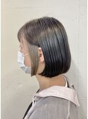 ボブ×インナーカラー