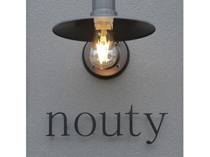 ノーティ(nouty)の写真