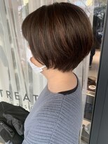 丸みショートボブ_海浜幕張