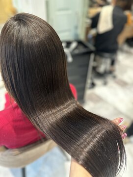 ロンド ロビン 栄(Lond robin) 【Lond robin】清水 美冴 艶髪/艶カラー/酸性縮毛矯正/髪質改善